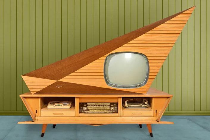 THE KUBA CORPORATION MANUFACTURED THE KOMET FROM 1957 TO 1962 IN WOLFENBUTTEL, WEST GERMANY.