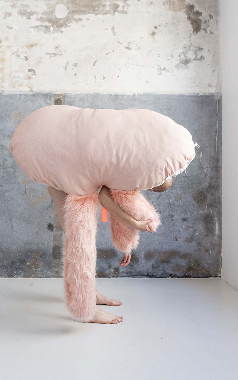 zsofia kollar, human material loop