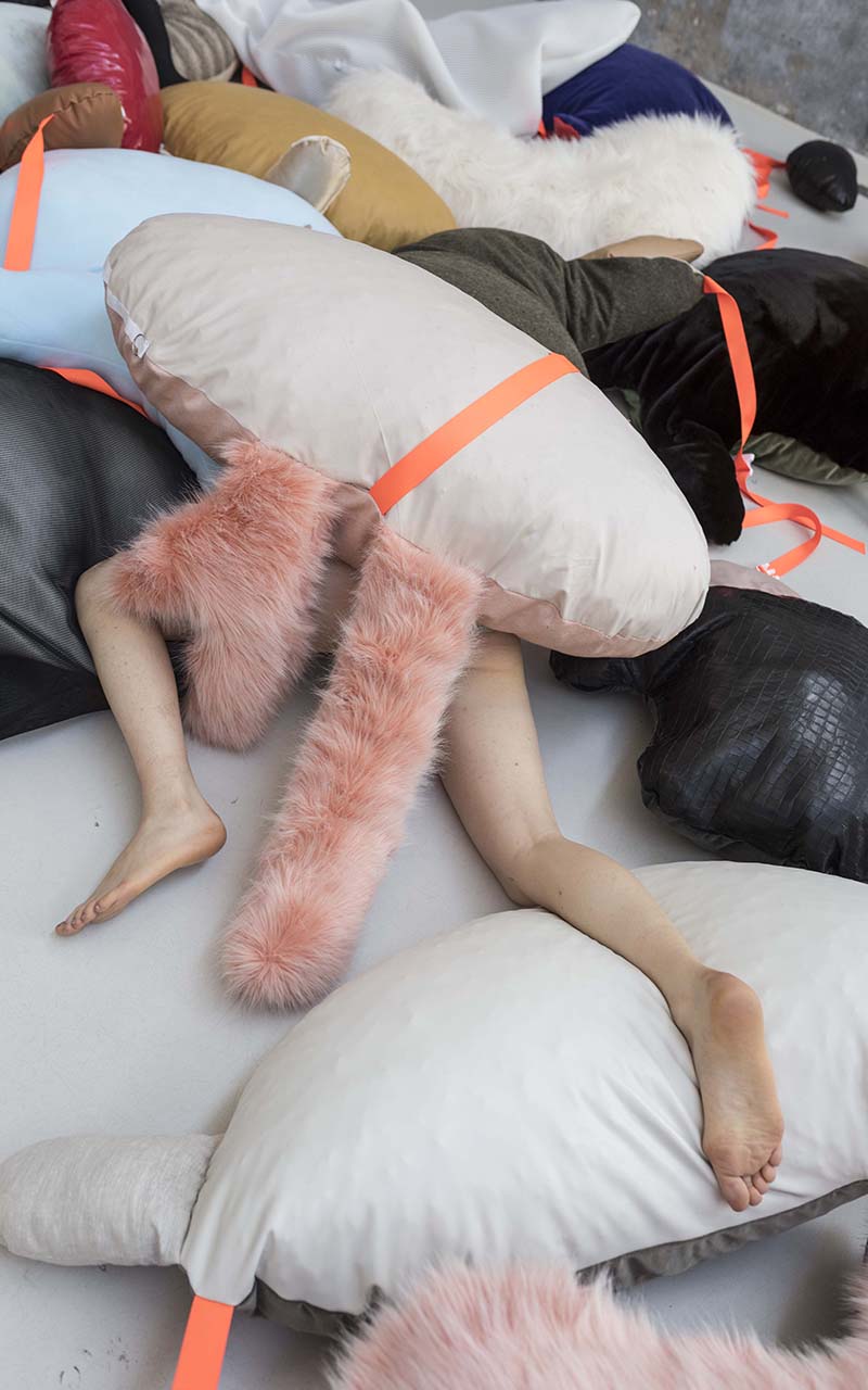 zsofia kollar, human material loop