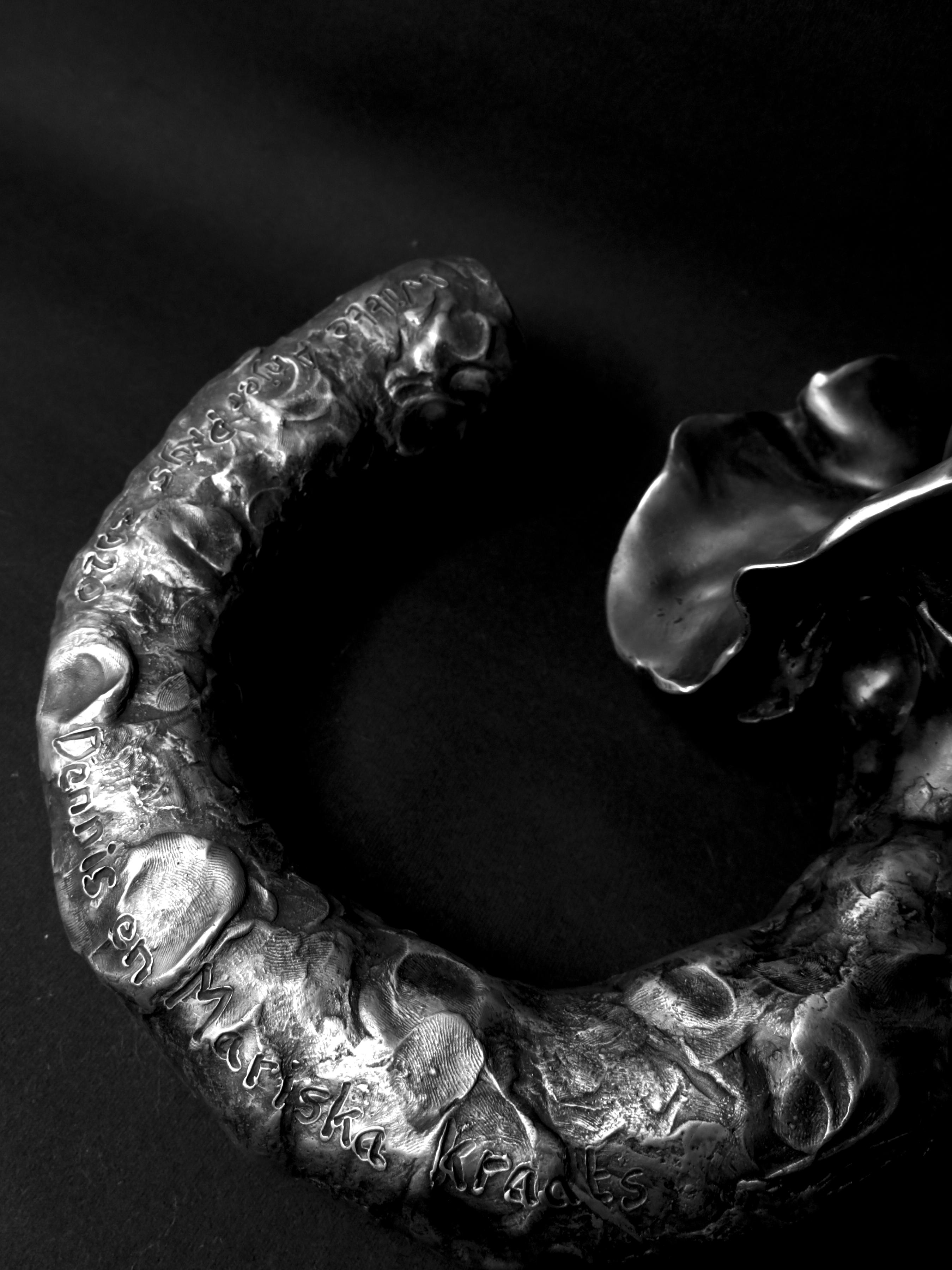 zsofia kollar, human material loop